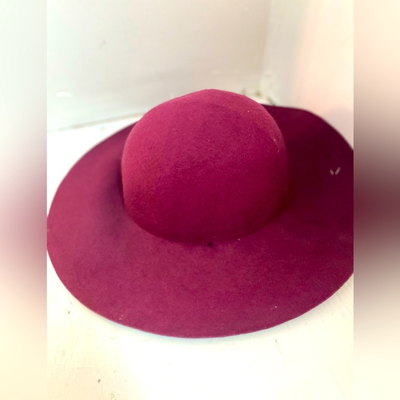 Call It Spring Hat - Picture 4 of 13